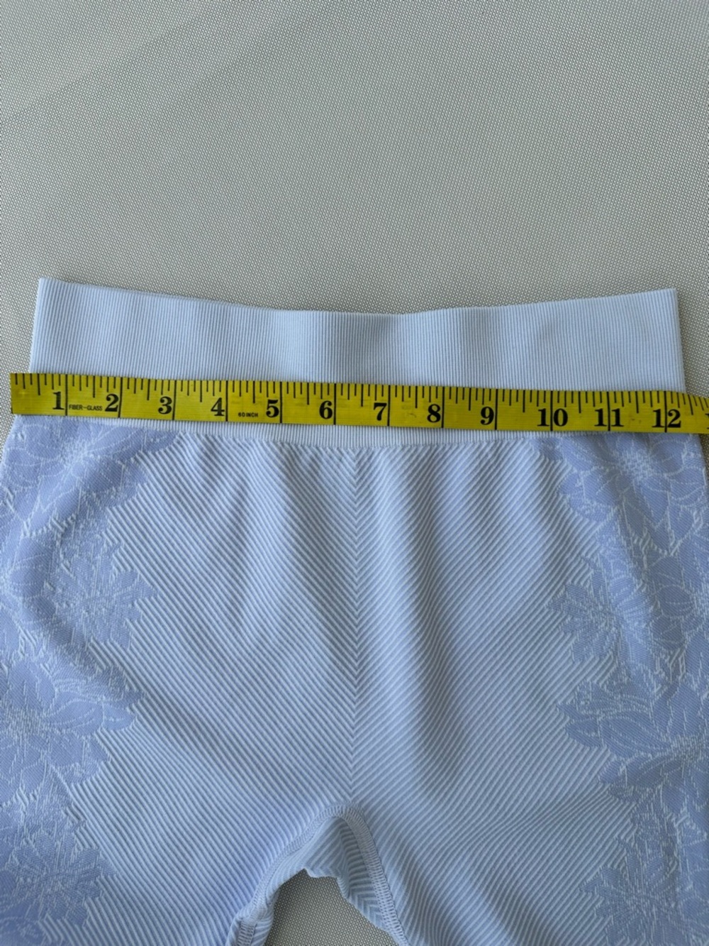 Light Blue  Girl or Women's Active Crop Top & Leggings Set size 10/12 oh small - Picture 9 of 12